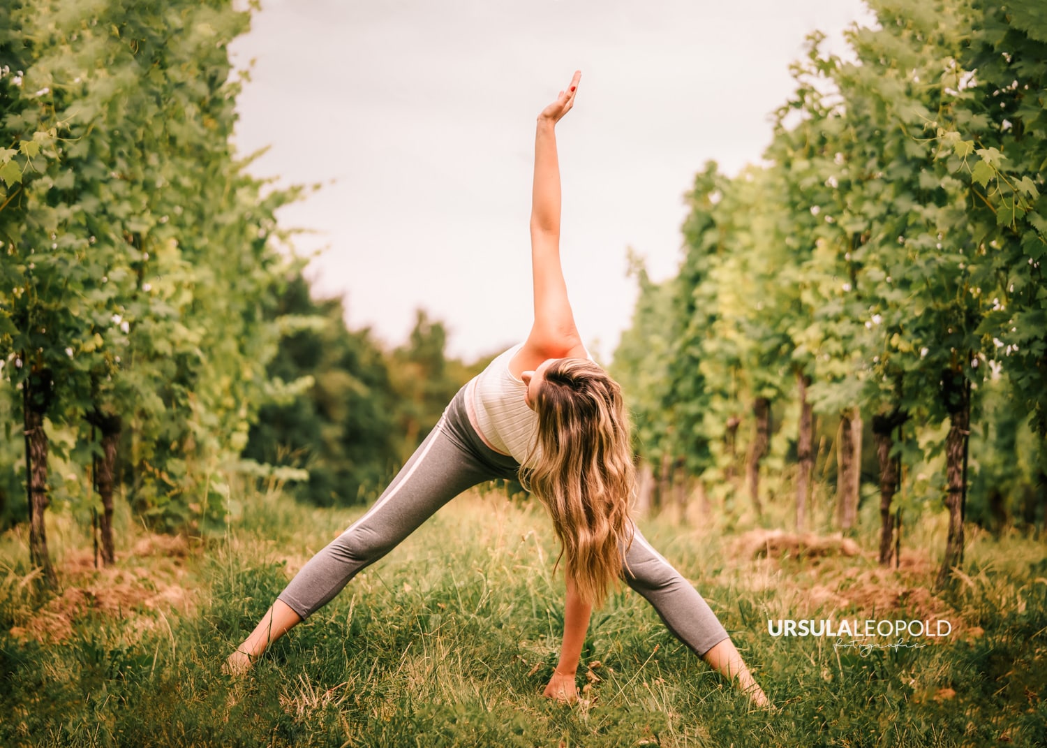 7__Christine-Fuchs_beim-Yoga__fotografiert-von-Ursula-Leopold 4 7__Christine-Fuchs_beim-Yoga__fotografiert-von-Ursula-Leopold 3